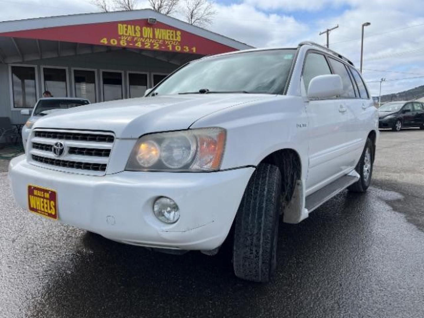 2002 Sundown Red Pearl Toyota Highlander Limited V6 2WD (JTEGF21A220) with an 3.0L V6 DOHC 24V engine, 4-Speed Automatic transmission, located at 1821 N Montana Ave., Helena, MT, 59601, (406) 422-1031, 0.000000, 0.000000 - Photo#0