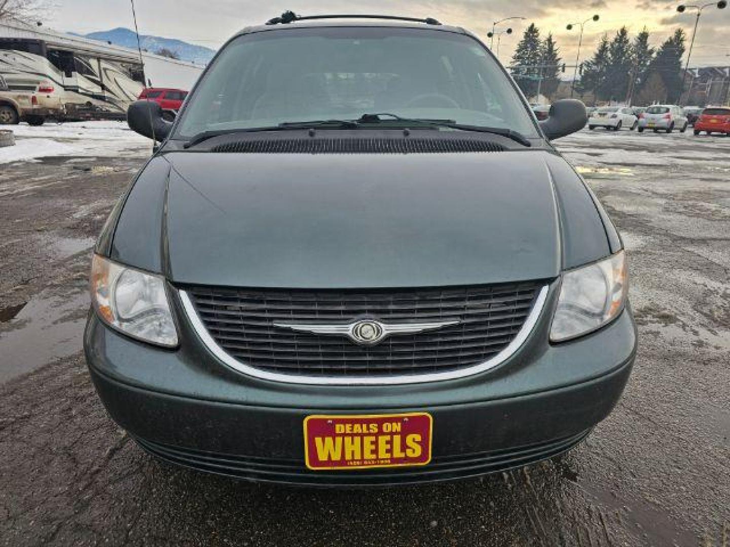 2003 Chrysler Town and Country LX FWD (2C4GP443X3R) with an 3.3L V6 OHV 12V FFV engine, 4-Speed Automatic transmission, located at 1800 West Broadway, Missoula, 59808, (406) 543-1986, 46.881348, -114.023628 - Photo#1