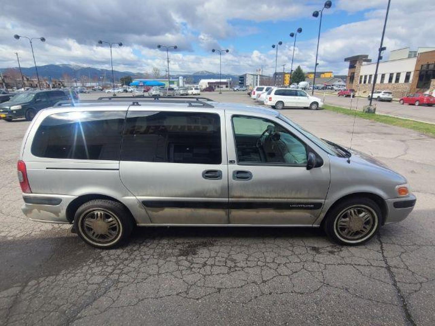 2004 Chevrolet Venture LS Ext. (1GNDX03E84D) with an 3.4L V6 OHV 12V engine, 4-Speed Automatic transmission, located at 1800 West Broadway, Missoula, 59808, (406) 543-1986, 46.881348, -114.023628 - Photo#2