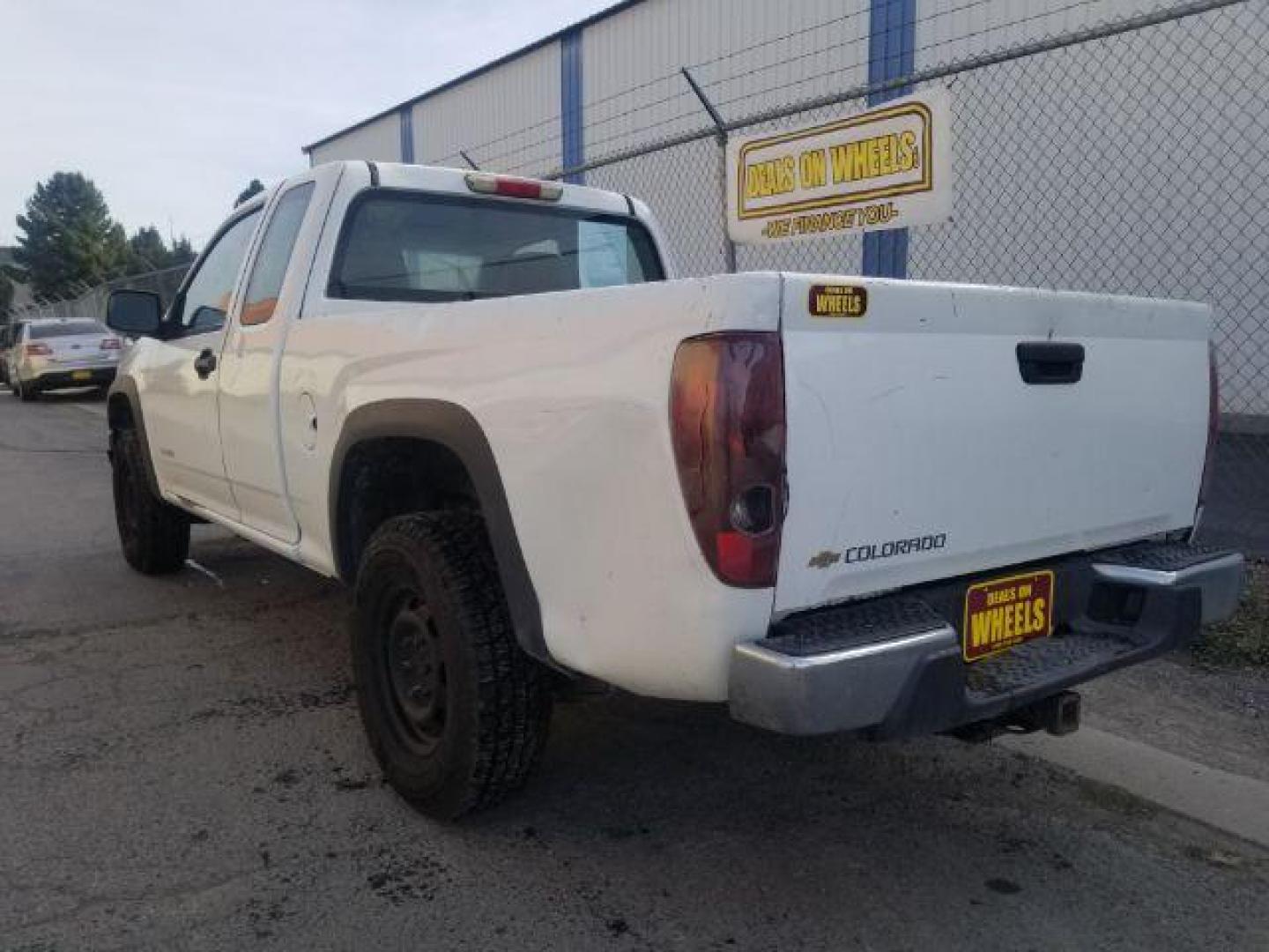 2005 Chevrolet Colorado LS Z85 Ext. Cab 4WD (1GCDT198X58) with an 2.8L L4 DOHC 16V engine, located at 1821 N Montana Ave., Helena, MT, 59601, (406) 422-1031, 0.000000, 0.000000 - Photo#3