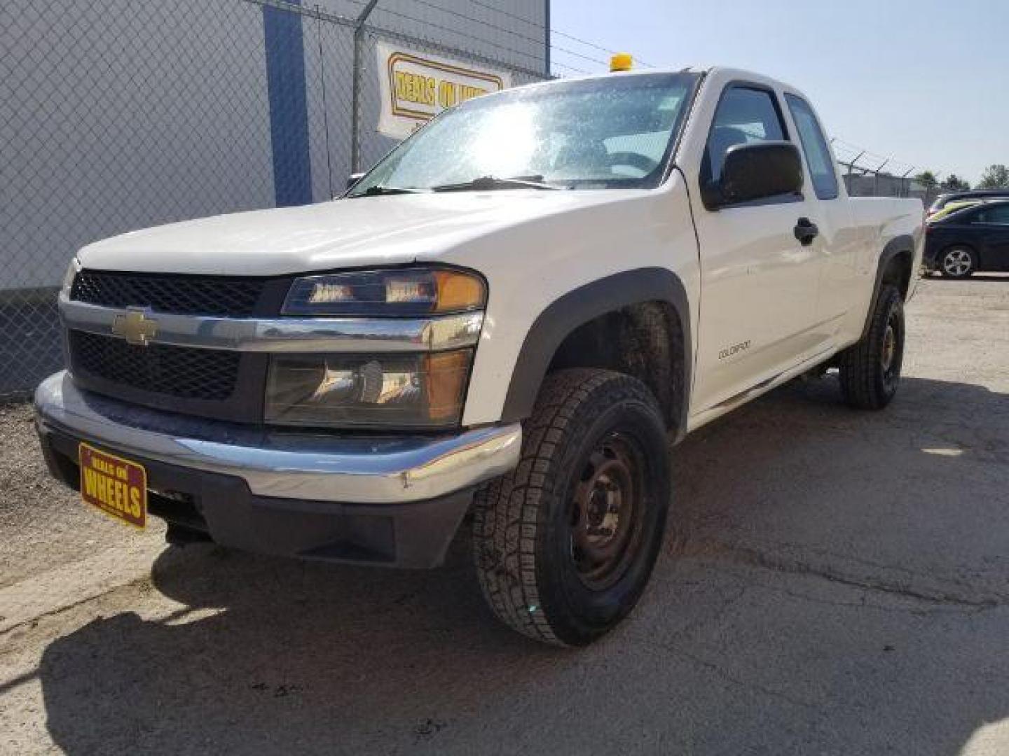 2005 Chevrolet Colorado LS Z85 Ext. Cab 4WD (1GCDT198X58) with an 2.8L L4 DOHC 16V engine, located at 1821 N Montana Ave., Helena, MT, 59601, (406) 422-1031, 0.000000, 0.000000 - Photo#0