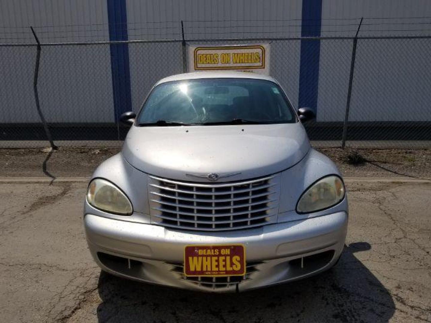 2005 Chrysler PT Cruiser Touring Edition (3C4FY58B85T) with an 2.4L L4 DOHC 16V engine, located at 1821 N Montana Ave., Helena, MT, 59601, (406) 422-1031, 0.000000, 0.000000 - Photo#1