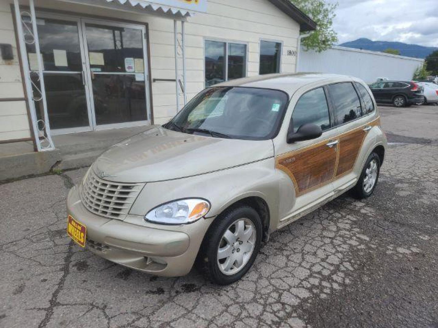 2005 Chrysler PT Cruiser Limited Edition (3C8FY68B35T) with an 2.4L L4 DOHC 16V engine, located at 1800 West Broadway, Missoula, 59808, (406) 543-1986, 46.881348, -114.023628 - Photo#0