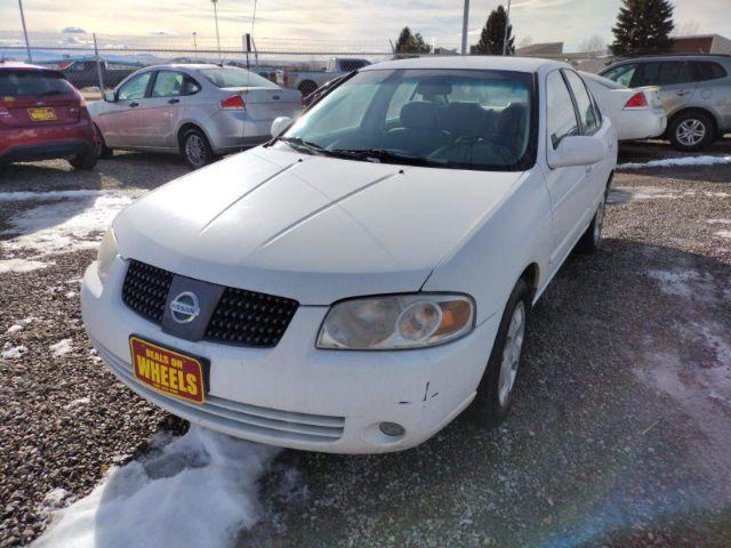 2005 Nissan Sentra 1.8 S (3N1CB51A35L) with an 1.8L L4 DOHC 16V engine, located at 4801 10th Ave S,, Great Falls, MT, 59405, 0.000000, 0.000000 - Photo#0