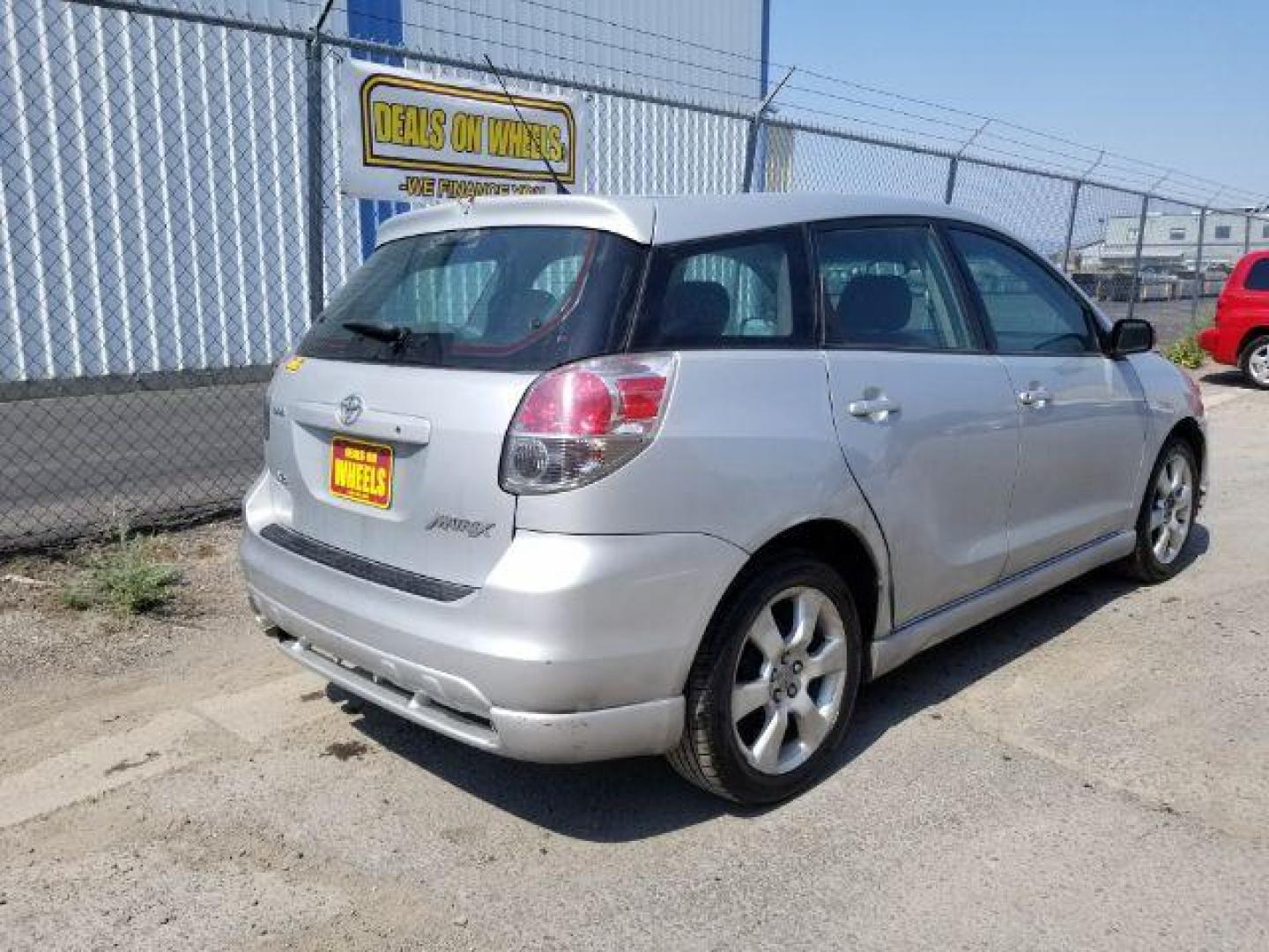 2005 Toyota Matrix XR 2WD (2T1KR32E85C) with an 1.8L L4 DOHC 16V engine, located at 1821 N Montana Ave., Helena, MT, 59601, (406) 422-1031, 0.000000, 0.000000 - Photo#4