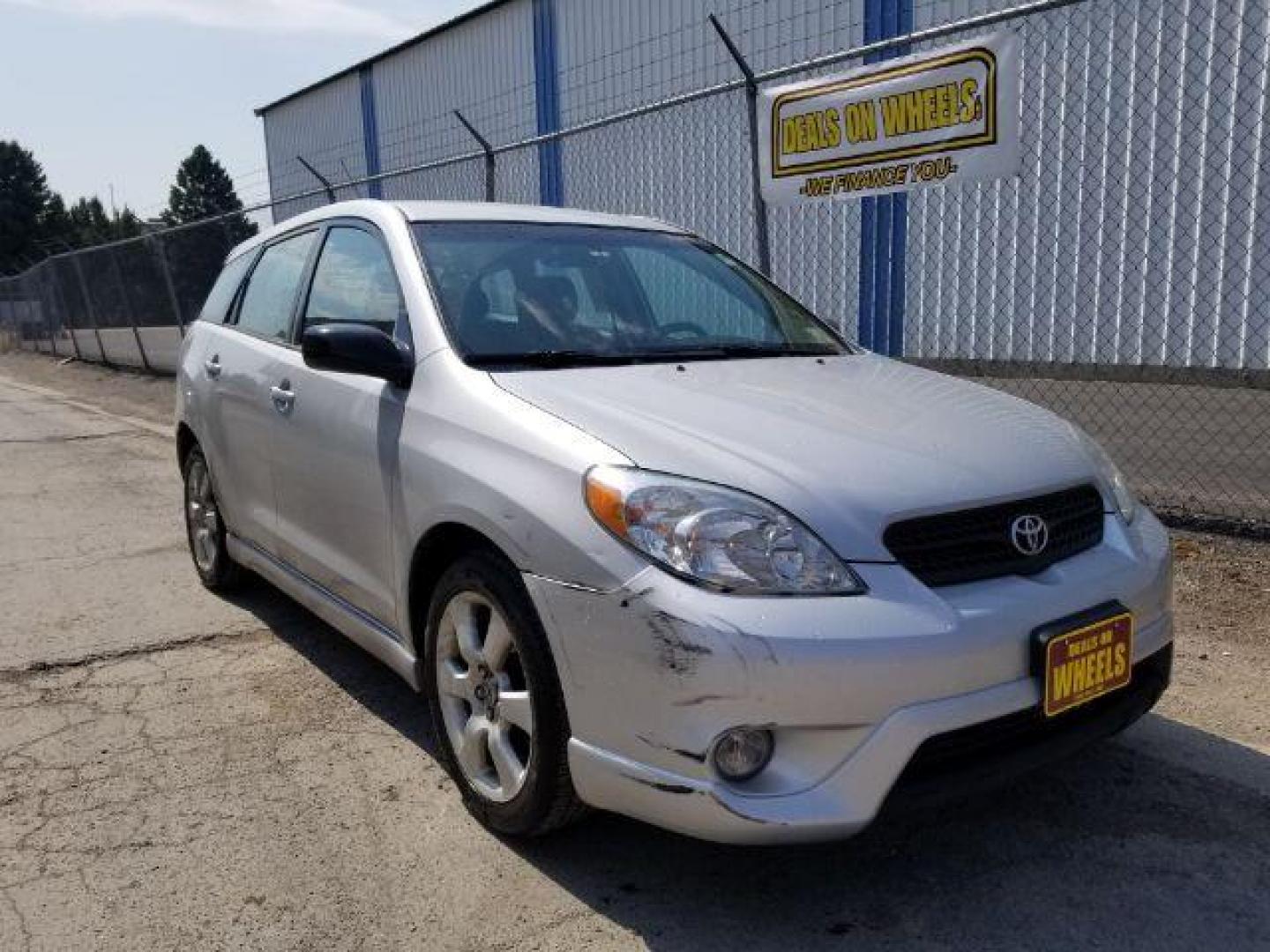 2005 Toyota Matrix XR 2WD (2T1KR32E85C) with an 1.8L L4 DOHC 16V engine, located at 1821 N Montana Ave., Helena, MT, 59601, (406) 422-1031, 0.000000, 0.000000 - Photo#6