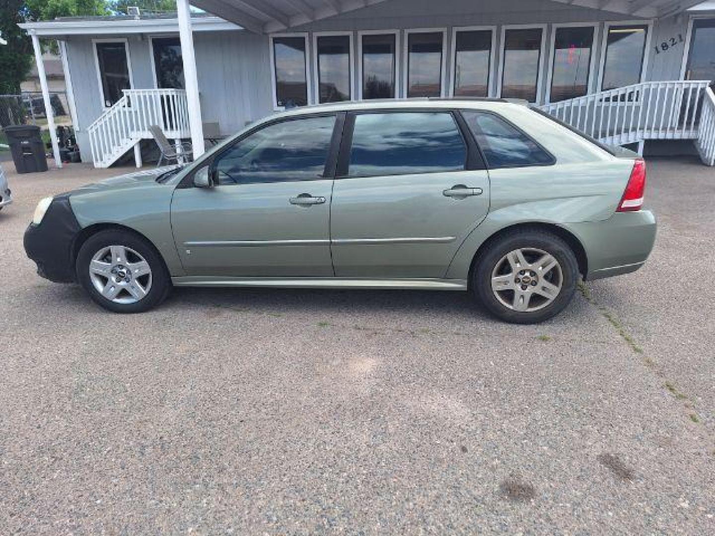 2006 Chevrolet Malibu MAXX LT (1G1ZT63876F) with an 3.5L V6 OHV 12V engine, 4-Speed Automatic transmission, located at 1821 N Montana Ave., Helena, MT, 59601, (406) 422-1031, 0.000000, 0.000000 - Photo#5