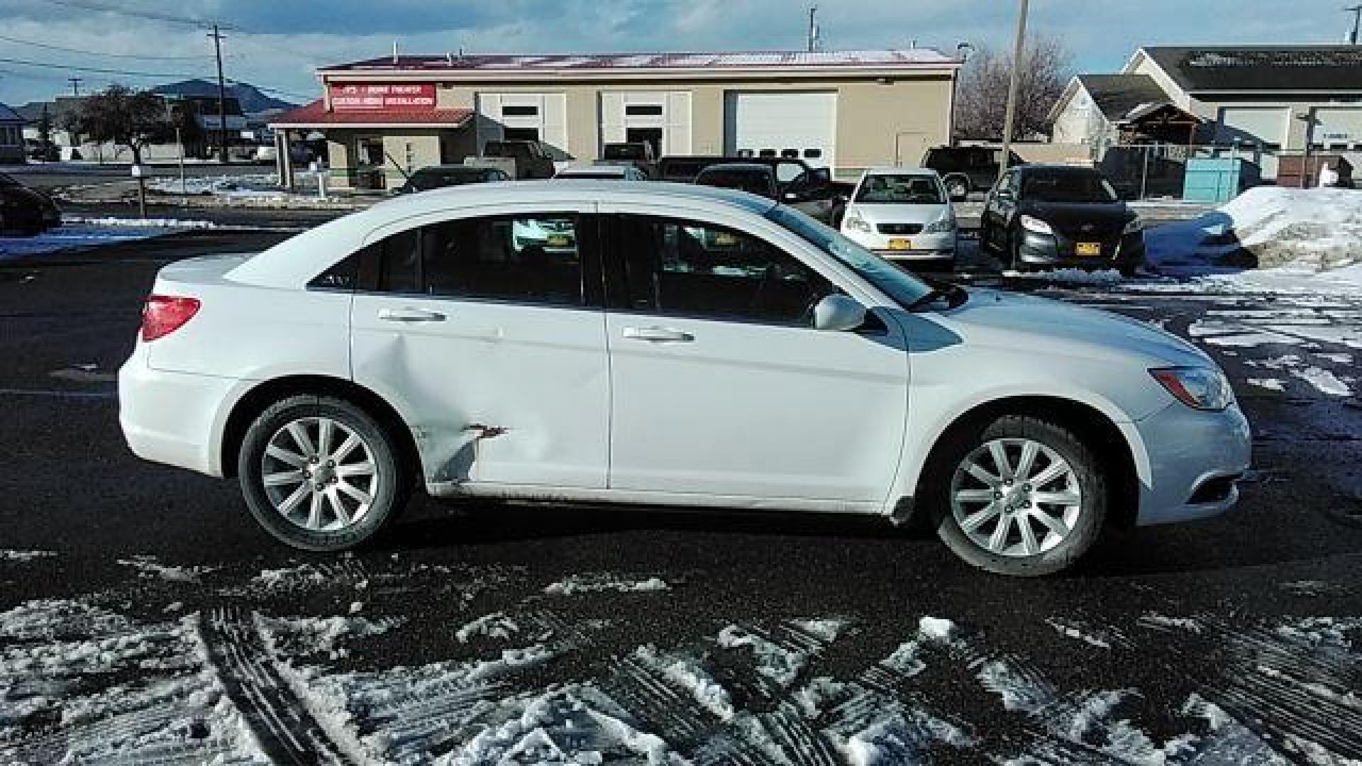 2006 Chrysler PT Cruiser Base (3A4FY48B96T) with an 2.4L L4 DOHC 16V engine, located at 1821 N Montana Ave., Helena, MT, 59601, (406) 422-1031, 0.000000, 0.000000 - Photo#12