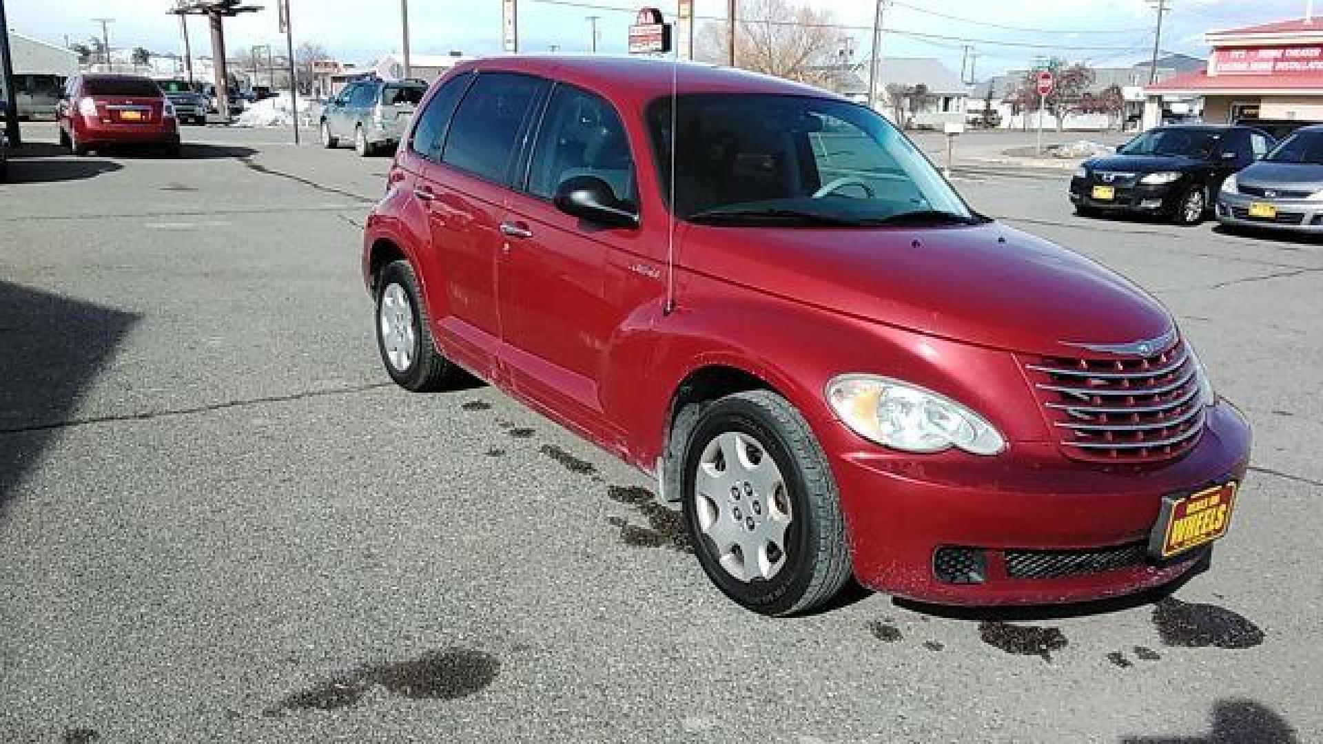 2006 Chrysler PT Cruiser Base (3A4FY48B96T) with an 2.4L L4 DOHC 16V engine, located at 1821 N Montana Ave., Helena, MT, 59601, (406) 422-1031, 0.000000, 0.000000 - Photo#1