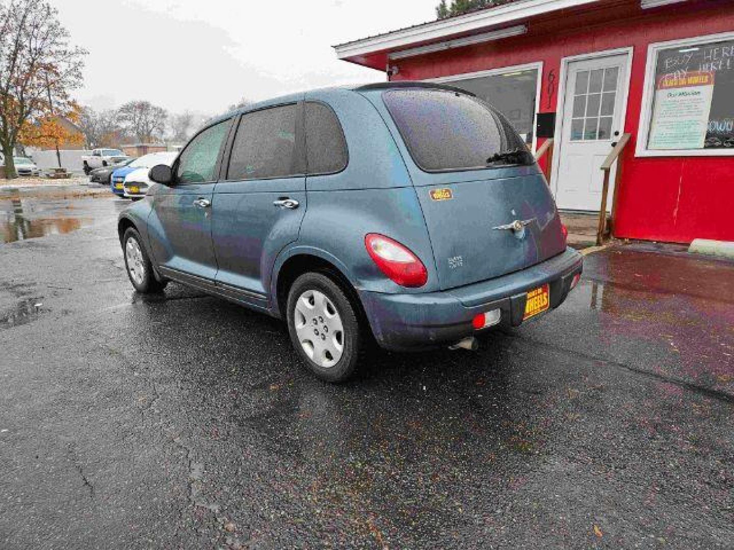 2006 Chrysler PT Cruiser Touring Edition (3A4FY58B66T) with an 2.4L L4 DOHC 16V engine, located at 601 E. Idaho St., Kalispell, MT, 59901, 0.000000, 0.000000 - Photo#2