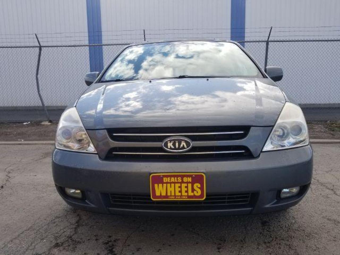 2006 Kia Sedona EX (KNDMB233866) with an 3.5L V6 DOHC 24V engine, 5-Speed Automatic transmission, located at 4047 Montana Ave., Billings, MT, 59101, 45.770847, -108.529800 - Photo#1