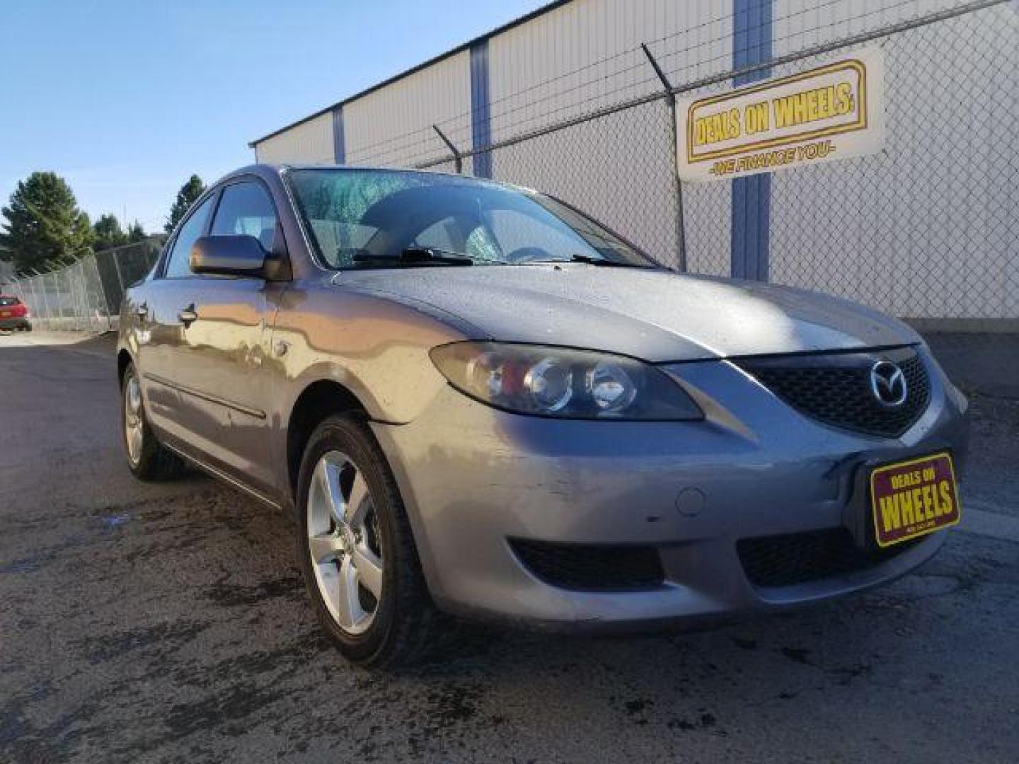 2006 Mazda MAZDA3 i 4-door (JM1BK12FX61) with an 2.0L L4 DOHC 16V engine, located at 601 E. Idaho St., Kalispell, MT, 59901, 0.000000, 0.000000 - Photo#6