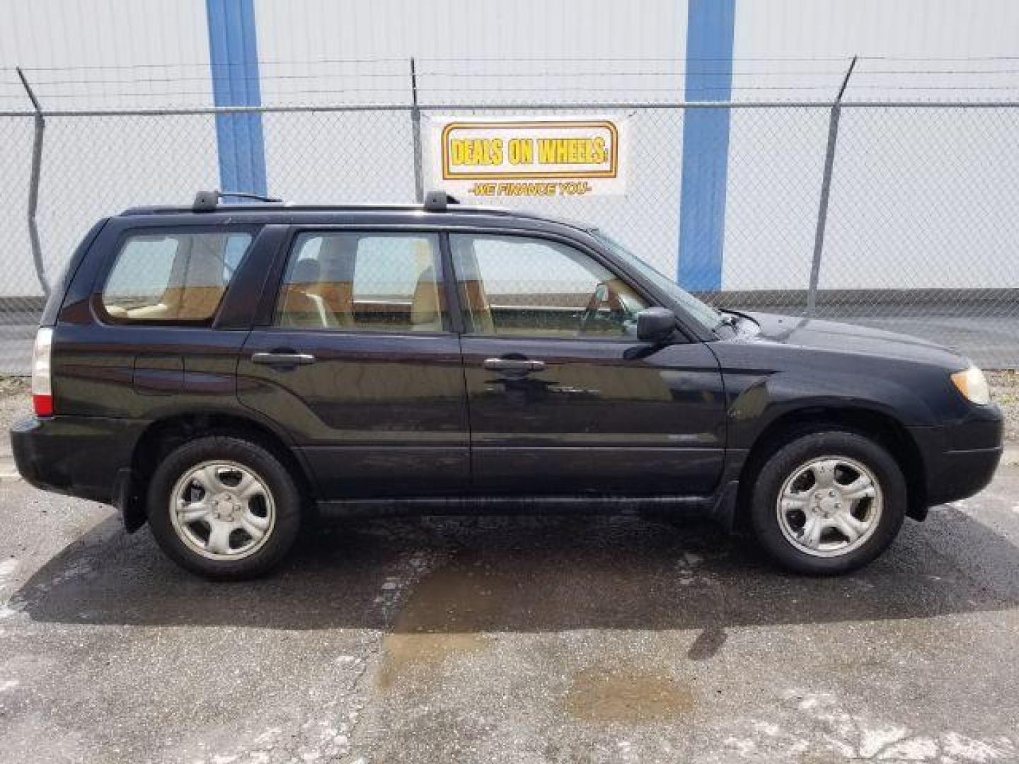 2006 Subaru Forester 2.5X (JF1SG63636H) with an 2.5L H4 SOHC 16V engine, 4-Speed Automatic transmission, located at 4801 10th Ave S,, Great Falls, MT, 59405, 0.000000, 0.000000 - Photo#5