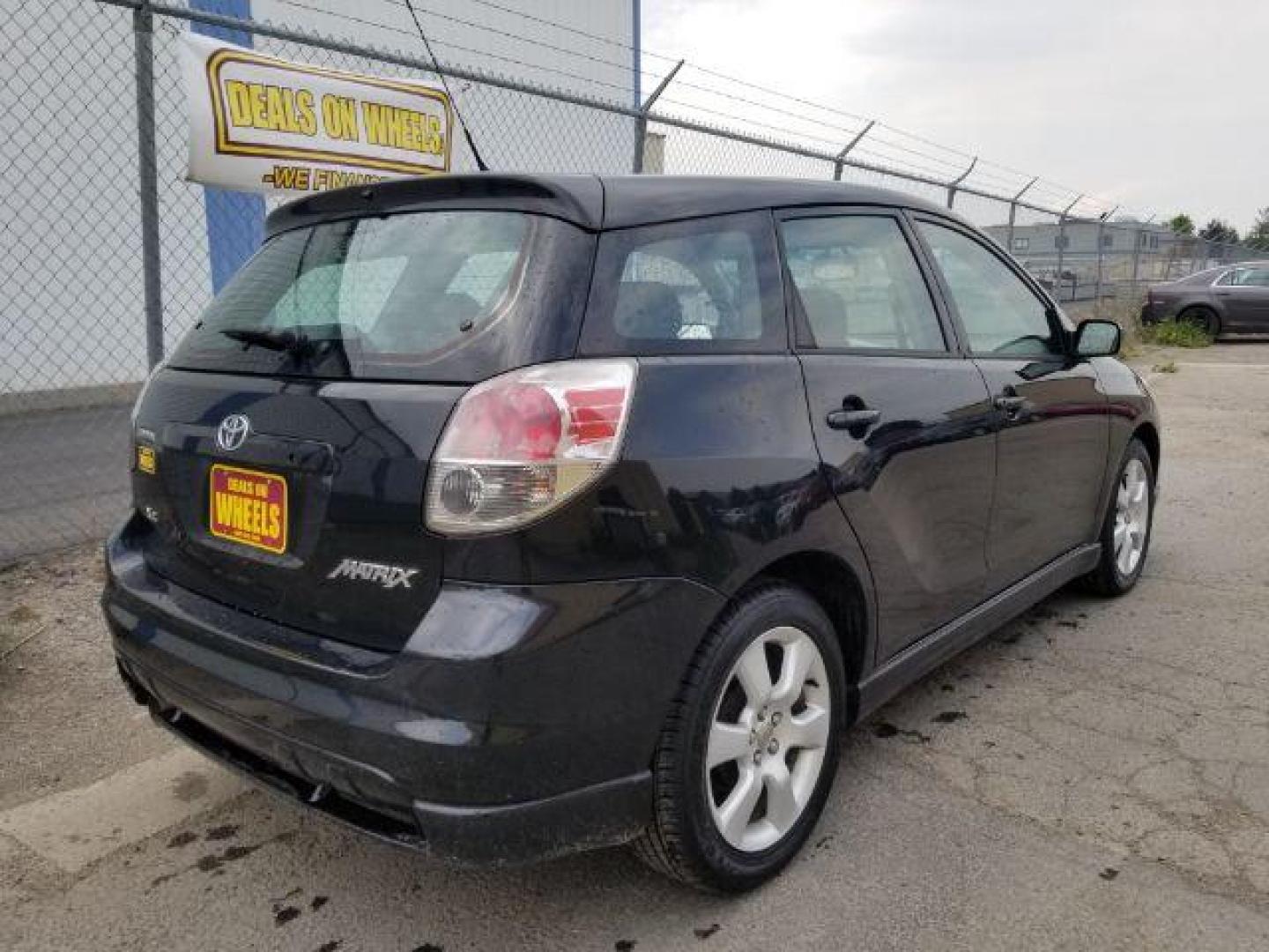 2006 Toyota Matrix XR 2WD (2T1KR32E86C) with an 1.8L L4 DOHC 16V engine, located at 4801 10th Ave S,, Great Falls, MT, 59405, 0.000000, 0.000000 - Photo#4