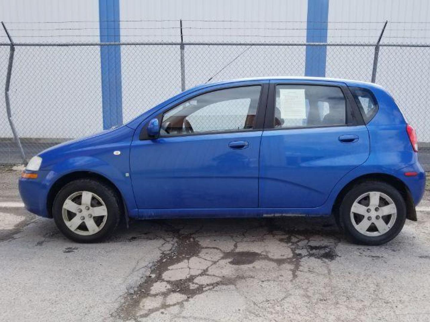 2007 Chevrolet Aveo5 LS (KL1TD66617B) with an 1.6L L4 DOHC 16V engine, located at 4801 10th Ave S,, Great Falls, MT, 59405, 0.000000, 0.000000 - Photo#2