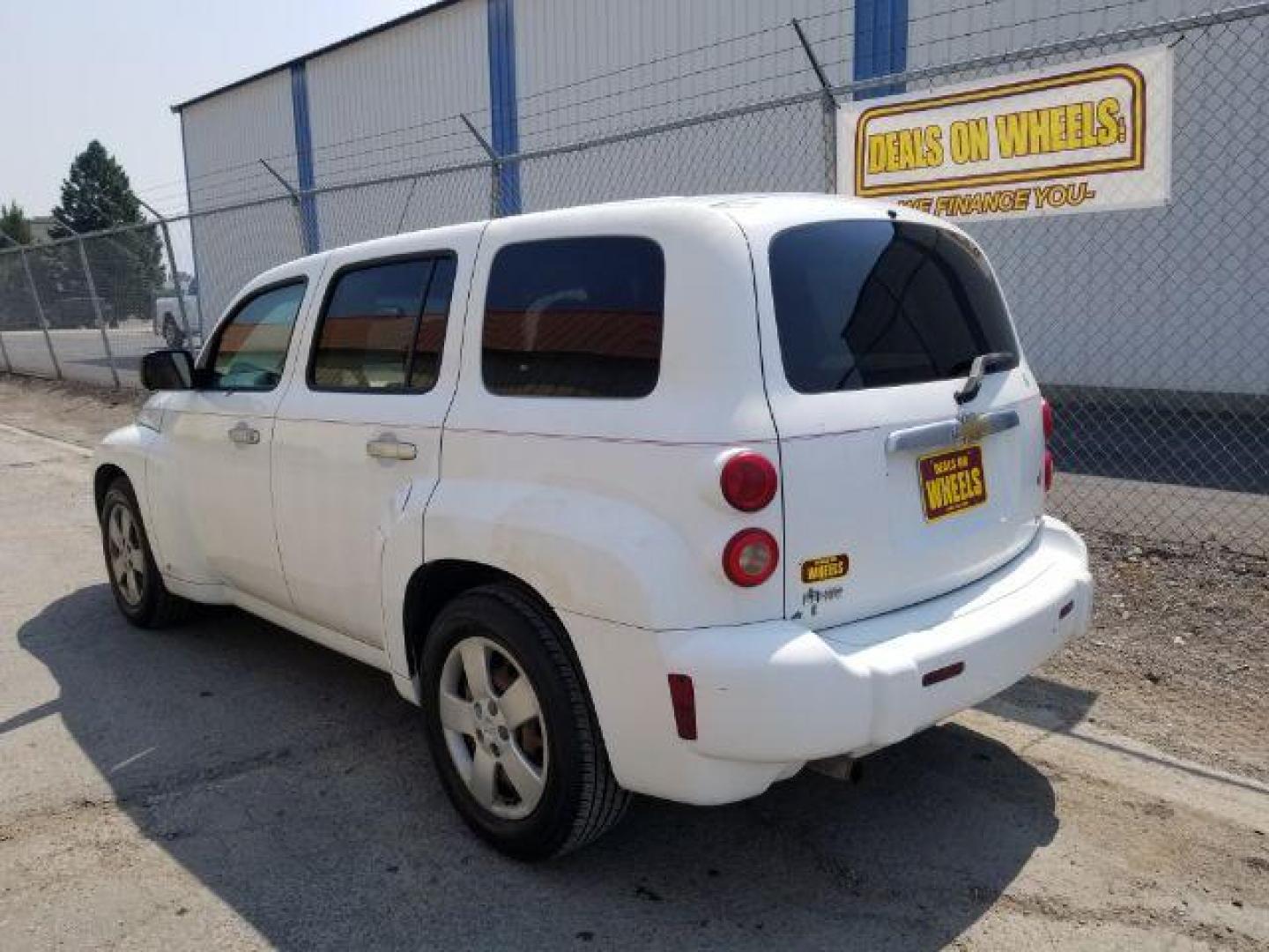 2007 Chevrolet HHR LS (3GNDA13DX7S) with an 2.2L L4 DOHC 16V engine, 4-Speed Automatic transmission, located at 1800 West Broadway, Missoula, 59808, (406) 543-1986, 46.881348, -114.023628 - Photo#4