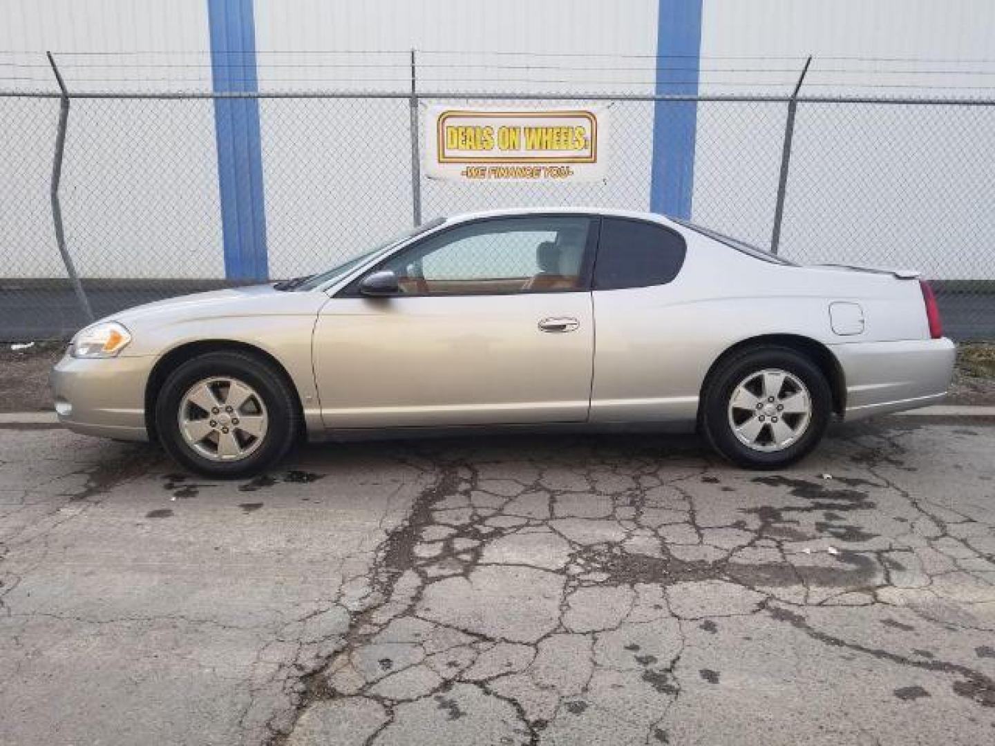 2007 Chevrolet Monte Carlo LS (2G1WJ15K179) with an 3.5L V6 OHV 12V FFV engine, 4-Speed Automatic transmission, located at 4801 10th Ave S,, Great Falls, MT, 59405, 0.000000, 0.000000 - Photo#6