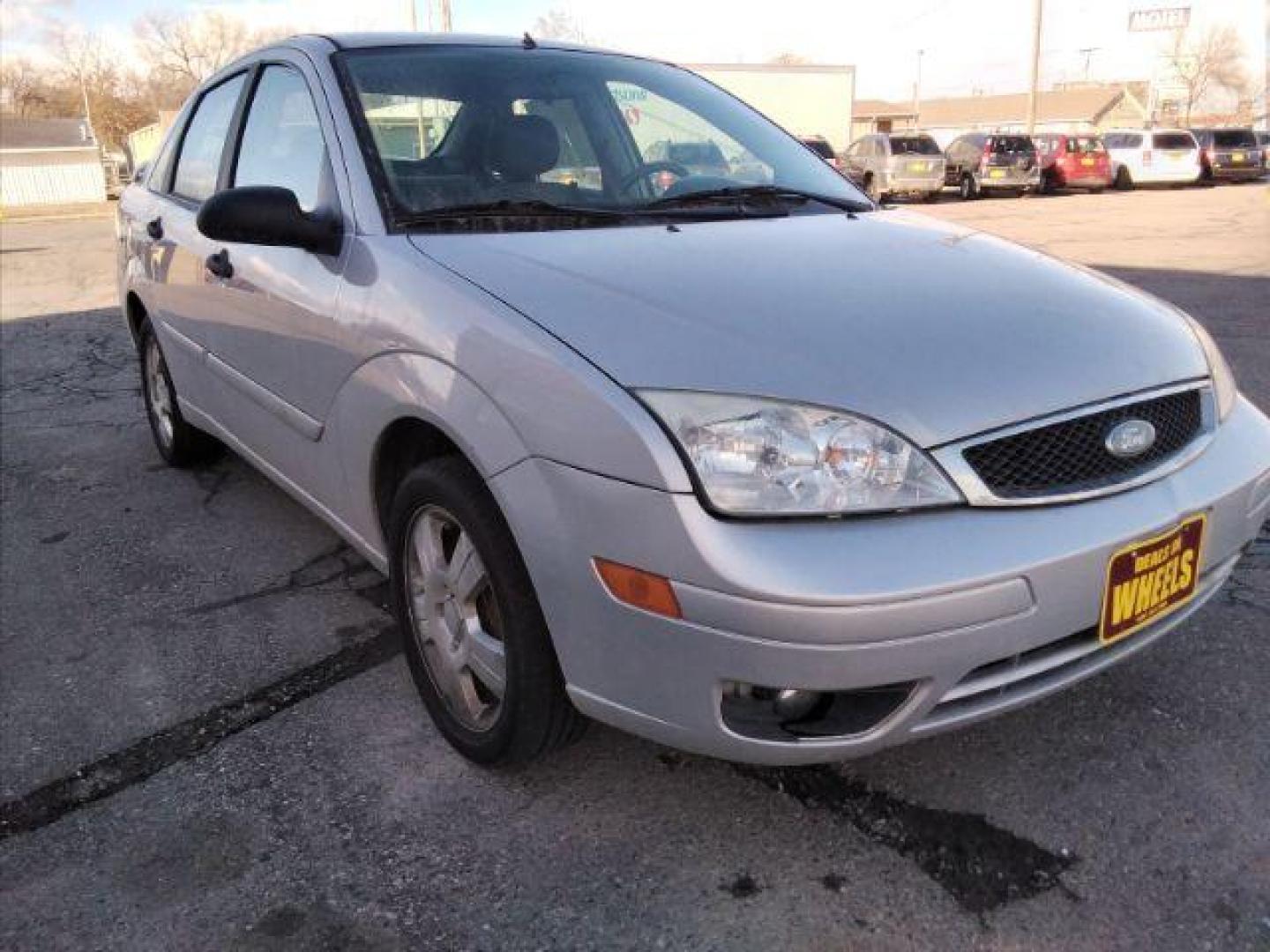 2007 Ford Focus ZX4 SES (1FAHP34NX7W) with an 2.0L L4 DOHC 16V engine, located at 4047 Montana Ave., Billings, MT, 59101, 45.770847, -108.529800 - Photo#2