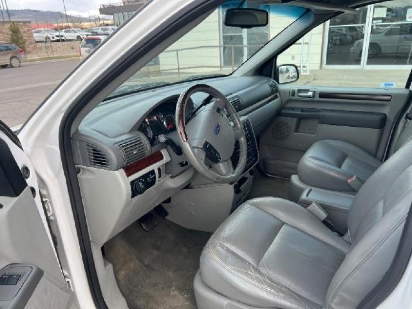 2007 Ford Freestar Limited (2FMDA58257B) with an 4.2L V6 OHV 12V engine, 4-Speed Automatic transmission, located at 1821 N Montana Ave., Helena, MT, 59601, (406) 422-1031, 0.000000, 0.000000 - Photo#8