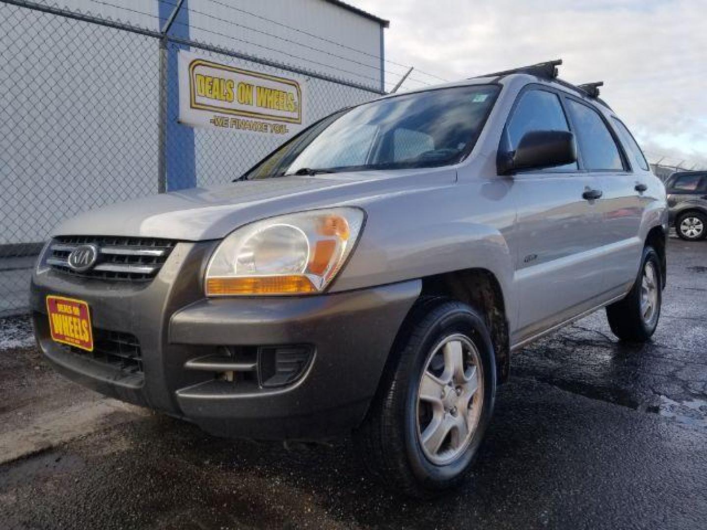 2007 Kia Sportage LX I4 4WD (KNDJE724X77) with an 2.0L L4 DOHC 16V engine, 5-Speed Manual transmission, located at 4801 10th Ave S,, Great Falls, MT, 59405, 0.000000, 0.000000 - Photo#0