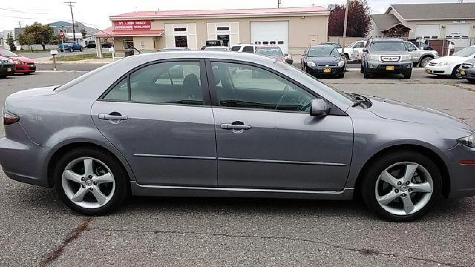 2007 Mazda Mazda6 s Sports Sedan Grand (1YVHP80D975) with an 3.0L V6 DOHC 24V engine, located at 1821 N Montana Ave., Helena, MT, 59601, (406) 422-1031, 0.000000, 0.000000 - Photo#3