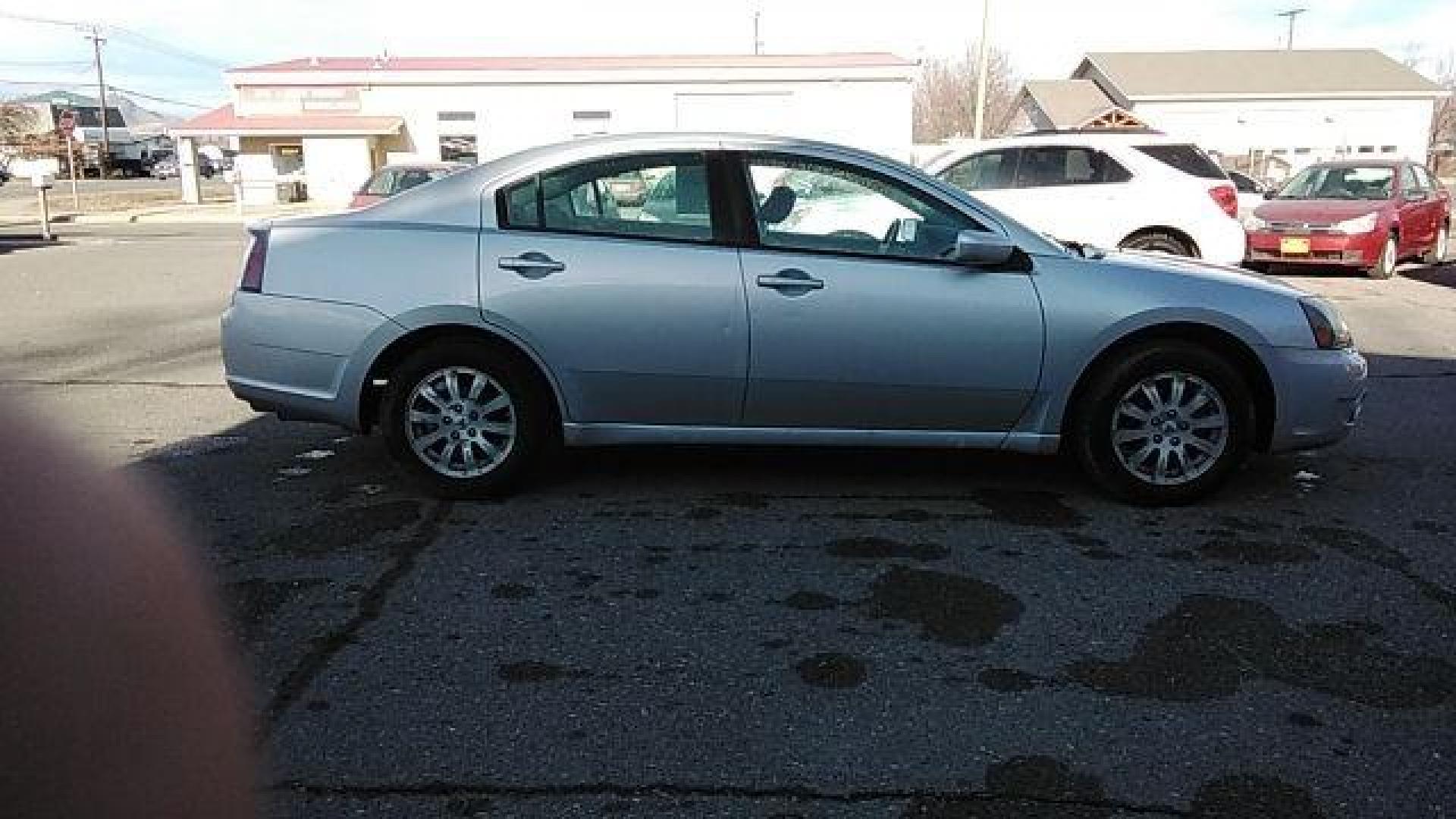 2007 Mitsubishi Galant ES (4A3AB56F97E) with an 2.4L L4 SOHC 16V engine, 4-Speed Automatic transmission, located at 1821 N Montana Ave., Helena, MT, 59601, (406) 422-1031, 0.000000, 0.000000 - Photo#2