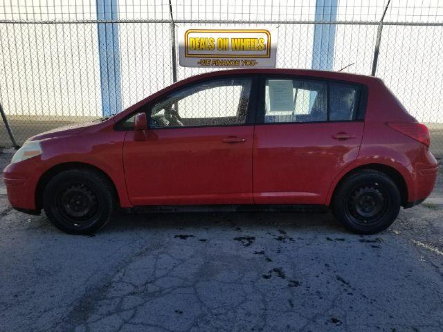 2007 Nissan Versa 1.8 SL (3N1BC13E57L) with an 1.8L L4 DOHC 16V engine, located at 4801 10th Ave S,, Great Falls, MT, 59405, 0.000000, 0.000000 - Photo#2