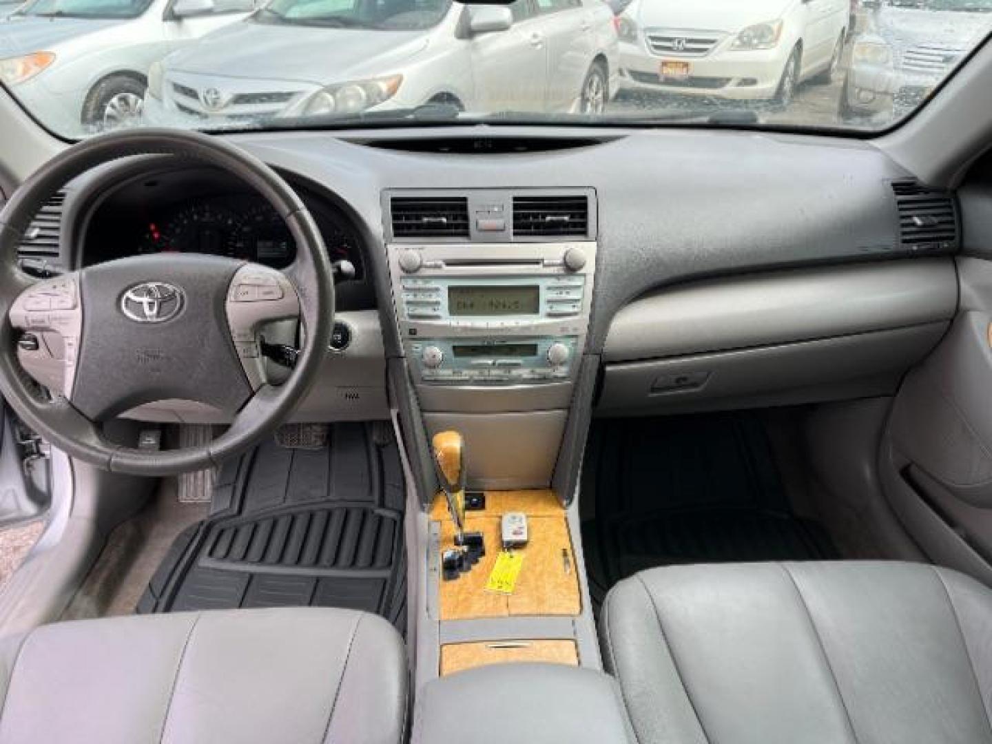 2007 Toyota Camry XLE V6 (4T1BK46K27U) with an 3.5L V6 DOHC 24V engine, 6-Speed Automatic transmission, located at 1821 N Montana Ave., Helena, MT, 59601, (406) 422-1031, 0.000000, 0.000000 - Photo#5