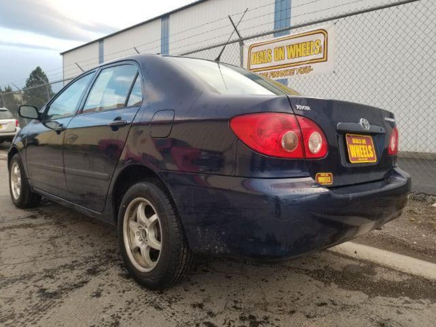 2007 Toyota Corolla CE (1NXBR32E87Z) with an 1.8L L4 DOHC 16V engine, located at 4047 Montana Ave., Billings, MT, 59101, 45.770847, -108.529800 - Photo#4