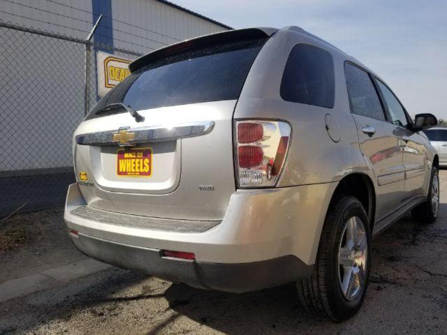 2008 Chevrolet Equinox LS AWD (2CNDL23F386) with an 3.4L V6 OHV 12V engine, 5-Speed Automatic transmission, located at 1800 West Broadway, Missoula, 59808, (406) 543-1986, 46.881348, -114.023628 - Photo#4