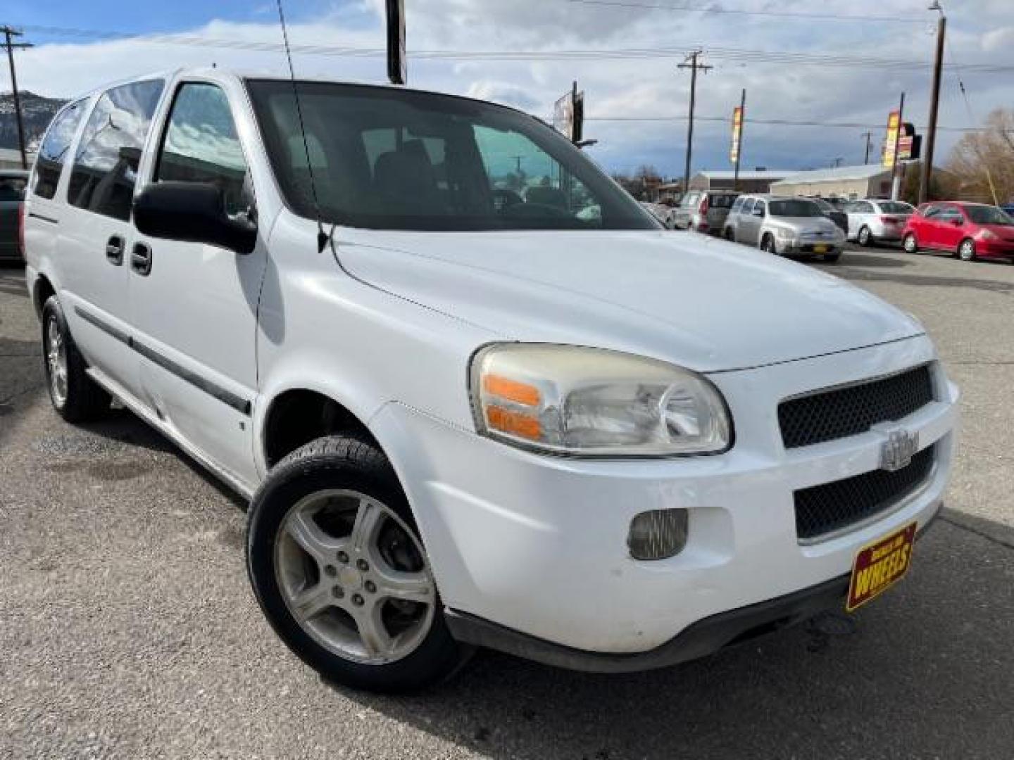 2008 Chevrolet Uplander LS Ext. 1LS (1GNDV23148D) with an 3.9L V6 DOHC 24V engine, 4-Speed Automatic transmission, located at 1821 N Montana Ave., Helena, MT, 59601, (406) 422-1031, 0.000000, 0.000000 - Photo#1