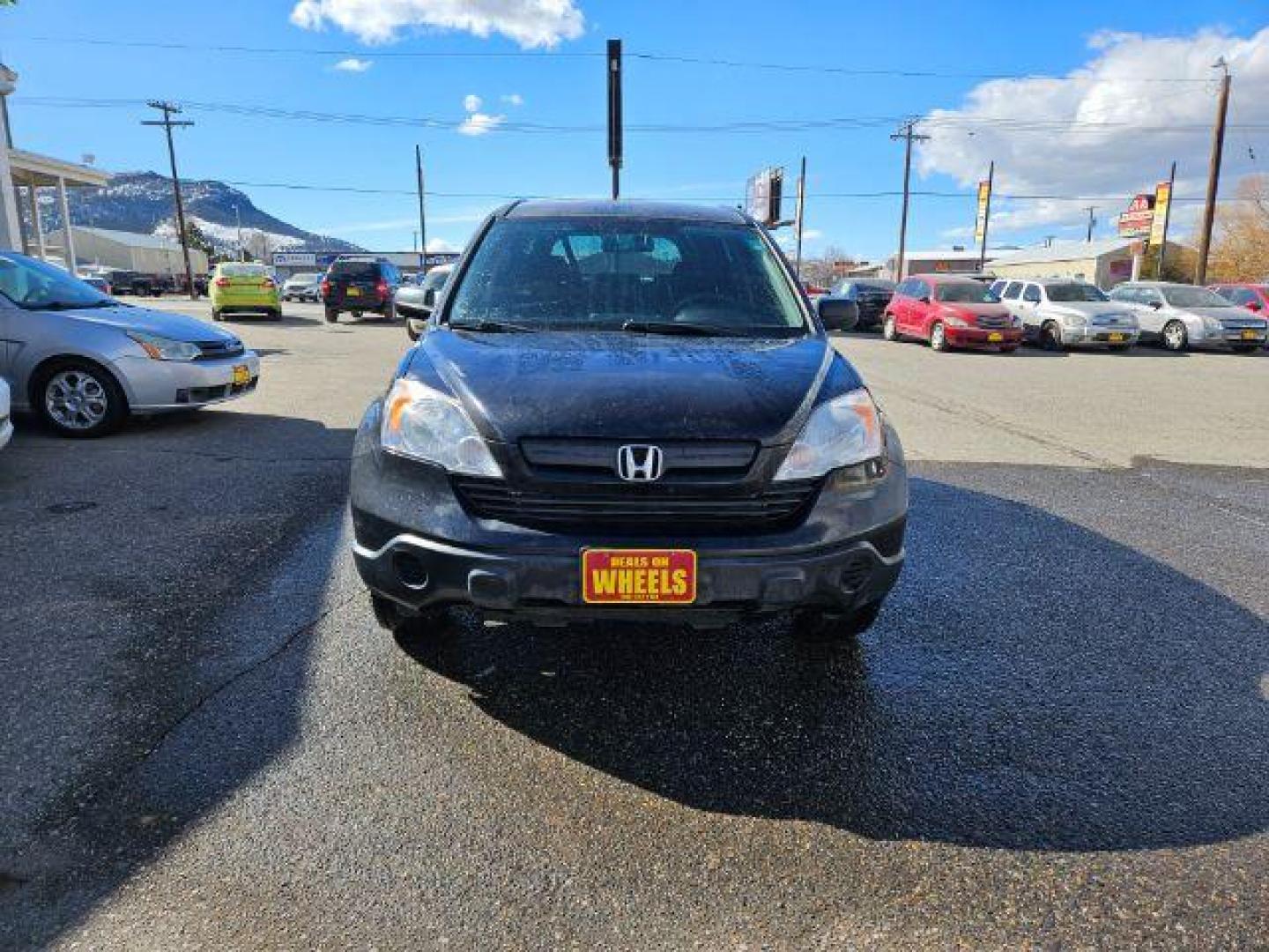 2008 Honda CR-V LX 4WD AT (JHLRE48398C) with an 2.4L L4 DOHC 16V engine, 5-Speed Automatic transmission, located at 1821 N Montana Ave., Helena, MT, 59601, (406) 422-1031, 0.000000, 0.000000 - Photo#1