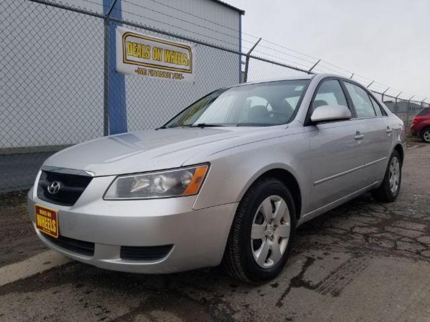 2008 Hyundai Sonata GLS (5NPET46C18H) with an 2.4L L4 DOHC 16V engine, located at 4801 10th Ave S,, Great Falls, MT, 59405, 0.000000, 0.000000 - Photo#0