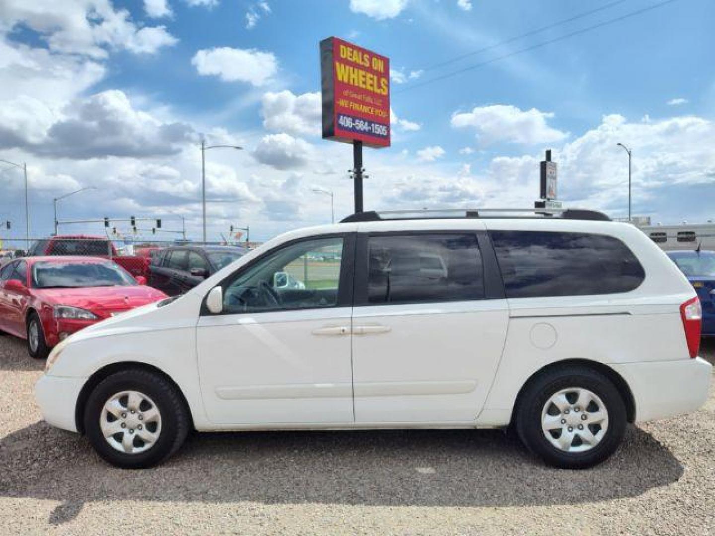 2008 Clear White Kia Sedona LX LWB (KNDMB233686) with an 3.8L V6 DOHC 24V engine, 5-Speed Automatic transmission, located at 4801 10th Ave S,, Great Falls, MT, 59405, 0.000000, 0.000000 - Photo#1