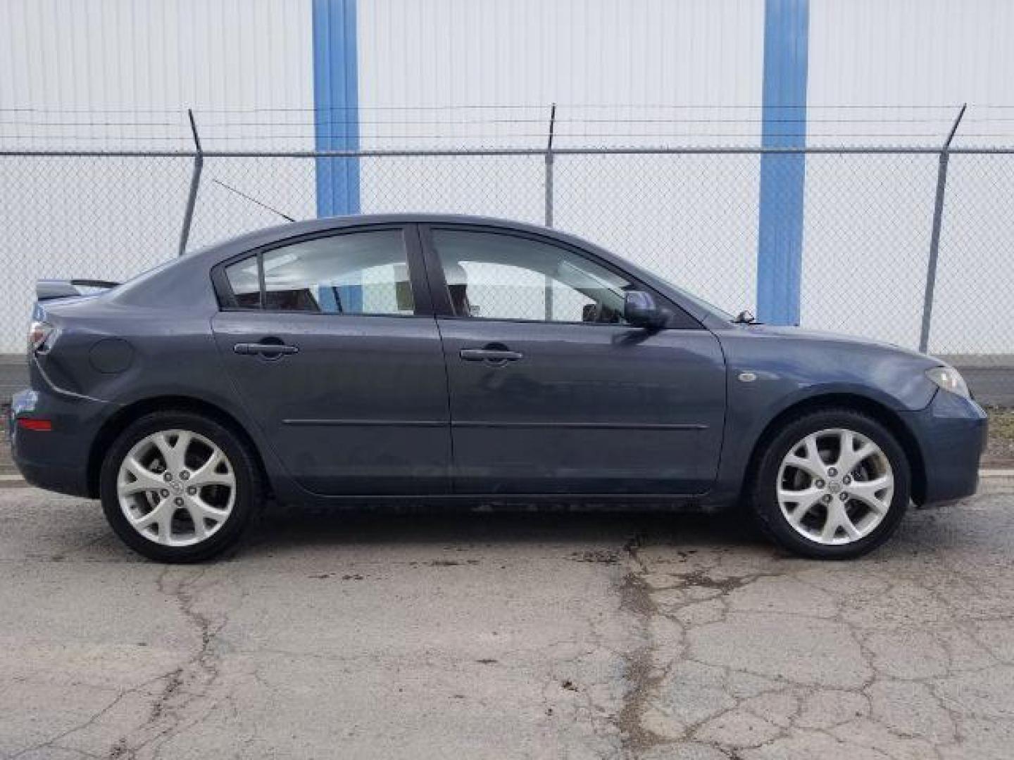 2008 Mazda MAZDA3 i Touring 4-Door (JM1BK32F781) with an 2.0L L4 DOHC 16V engine, located at 1821 N Montana Ave., Helena, MT, 59601, (406) 422-1031, 0.000000, 0.000000 - Photo#5