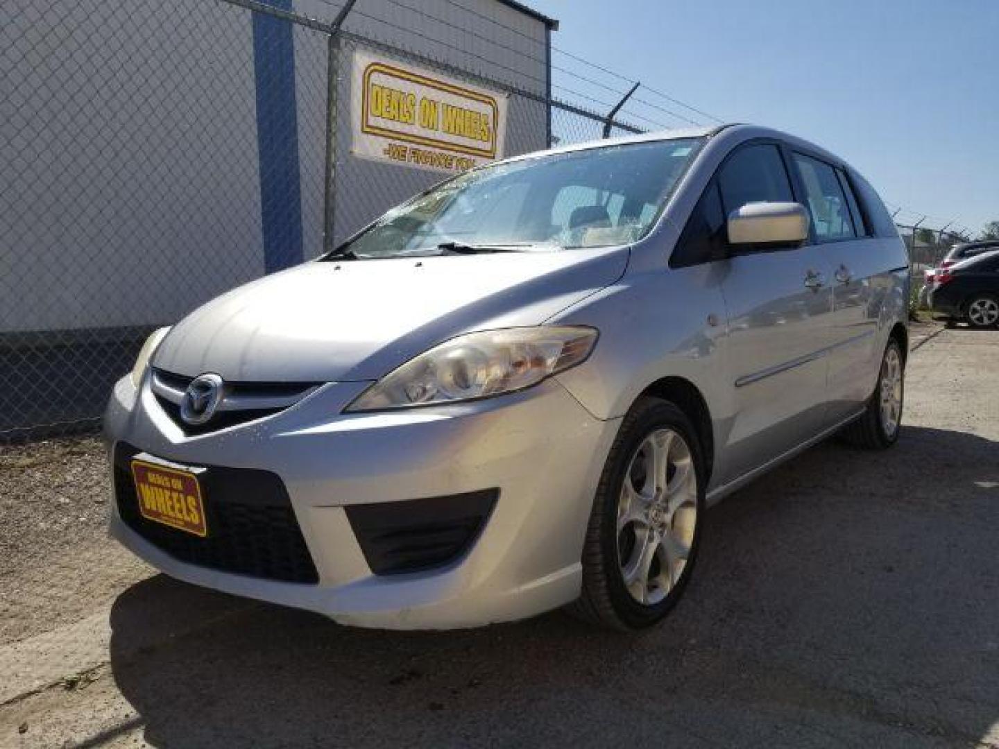 2008 Mazda MAZDA5 Sport (JM1CR293880) with an 2.3L L4 DOHC 16V engine, located at 601 E. Idaho St., Kalispell, MT, 59901, 0.000000, 0.000000 - Photo#0