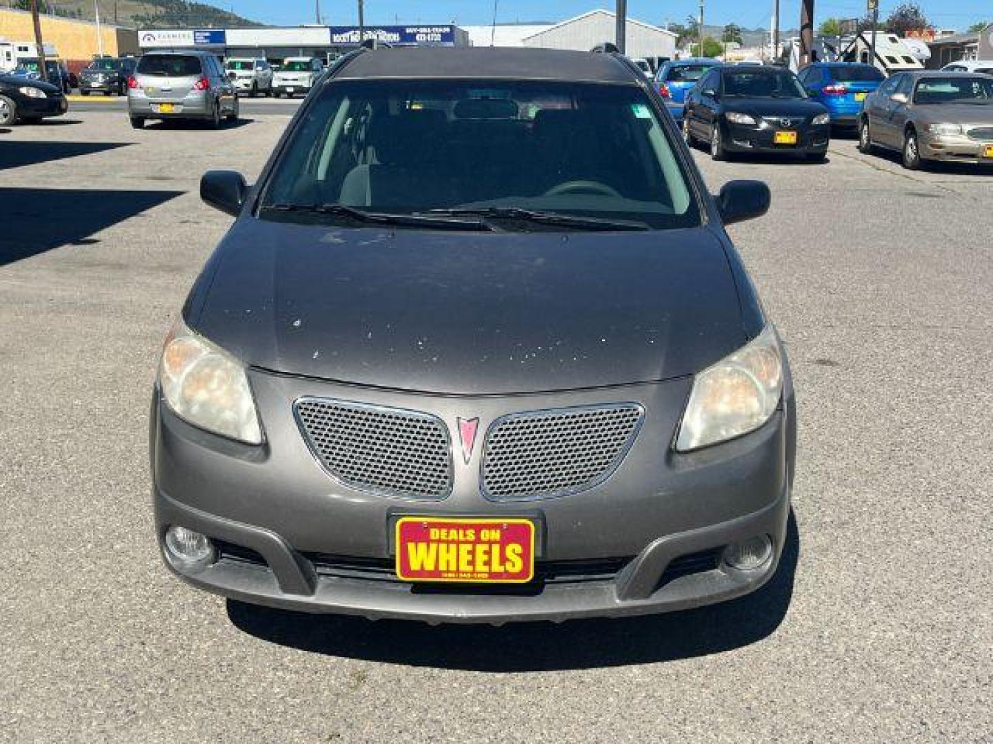 2008 Pontiac Vibe Base (5Y2SL65868Z) with an 1.8L L4 DOHC 16V engine, 5-Speed Manual transmission, located at 1821 N Montana Ave., Helena, MT, 59601, (406) 422-1031, 0.000000, 0.000000 - Photo#1