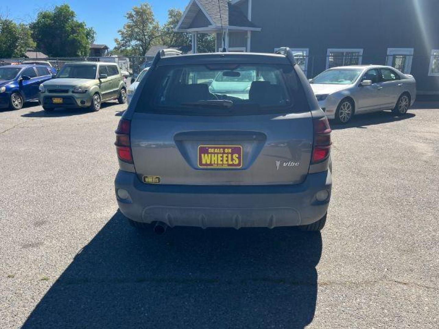 2008 Pontiac Vibe Base (5Y2SL65868Z) with an 1.8L L4 DOHC 16V engine, 5-Speed Manual transmission, located at 1821 N Montana Ave., Helena, MT, 59601, (406) 422-1031, 0.000000, 0.000000 - Photo#4