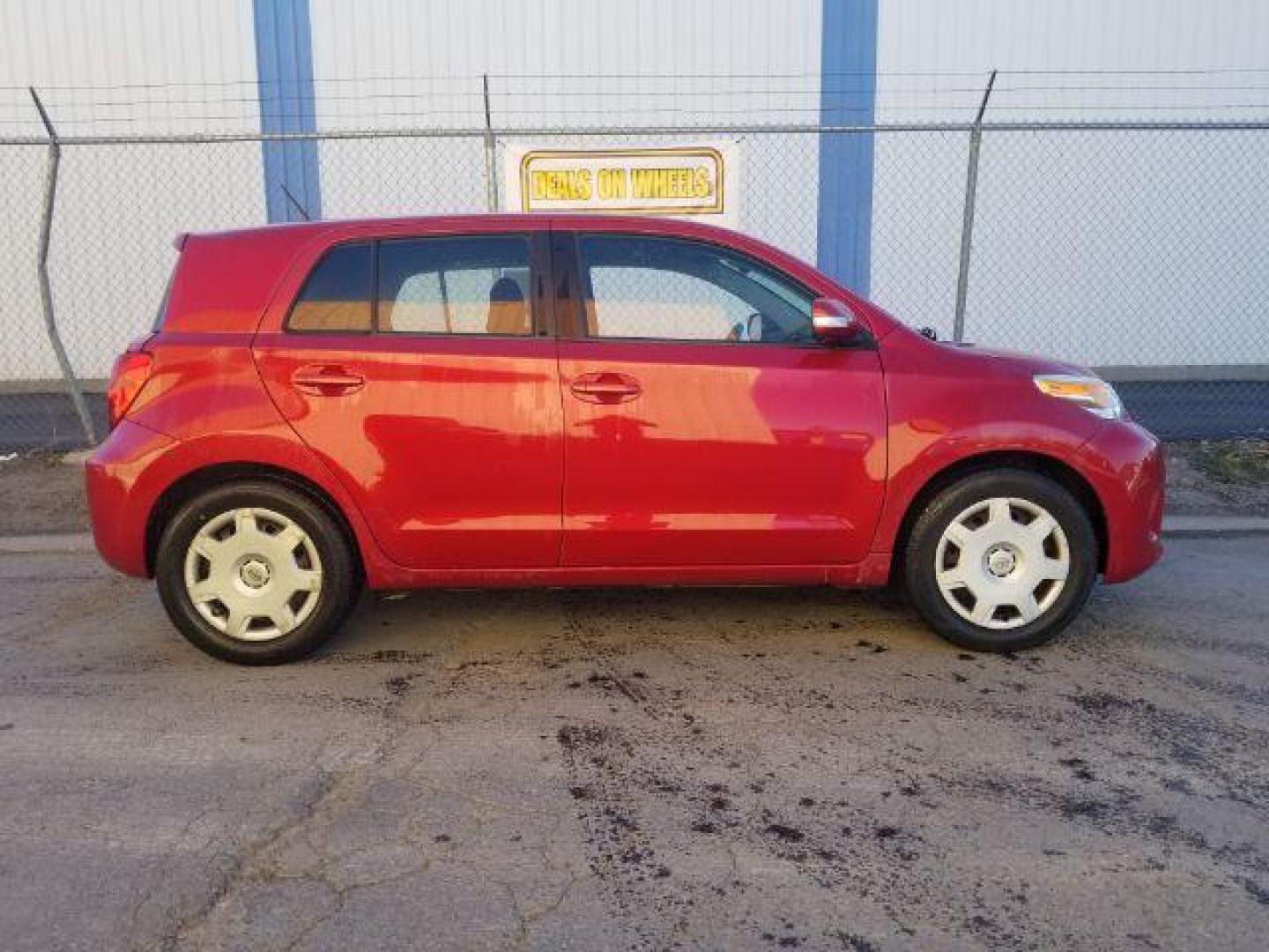 2008 Scion xD 5-Door Wagon (JTKKU10408J) with an 1.8L L4 DOHC16V engine, located at 1821 N Montana Ave., Helena, MT, 59601, (406) 422-1031, 0.000000, 0.000000 - Photo#3