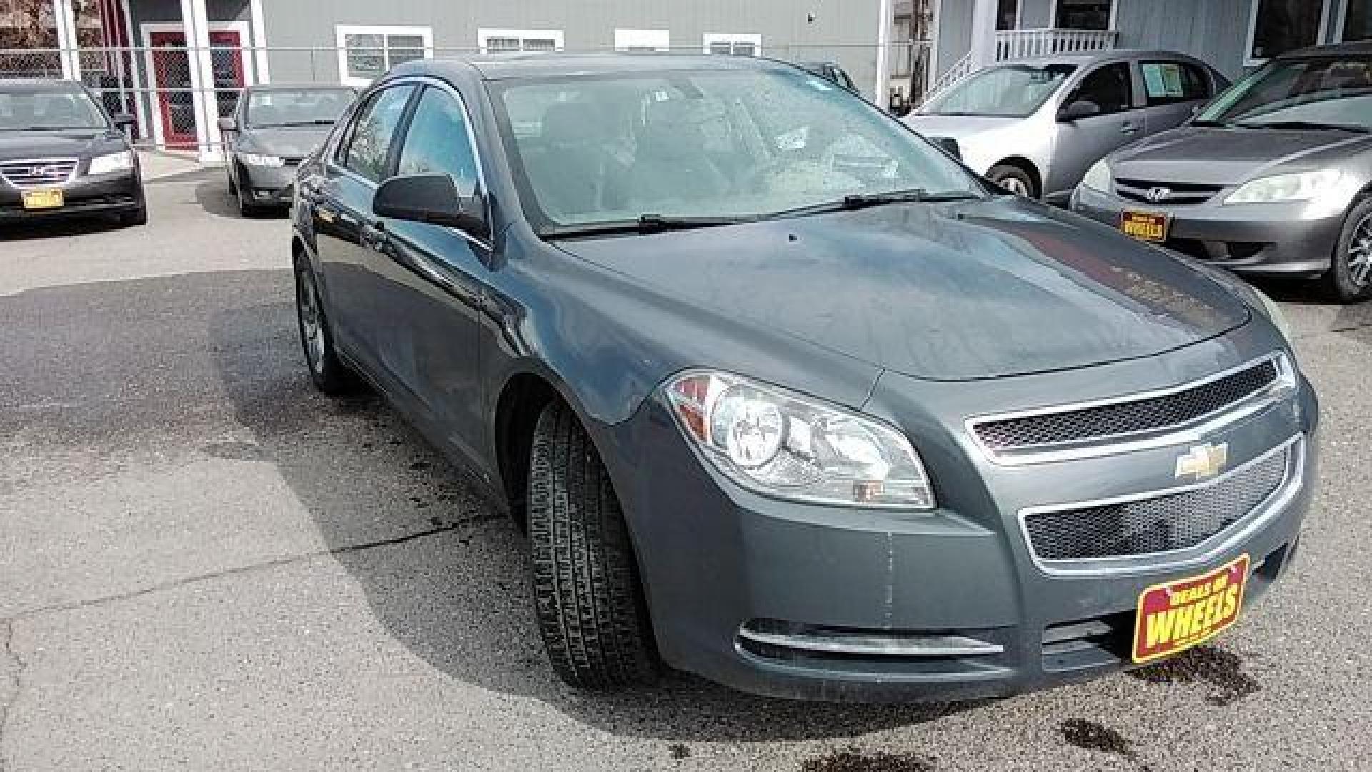 2009 Chevrolet Malibu LS (1G1ZG57B19F) with an 2.4L L4 DOHC 16V engine, 4-Speed Automatic transmission, located at 1821 N Montana Ave., Helena, MT, 59601, (406) 422-1031, 0.000000, 0.000000 - Photo#0