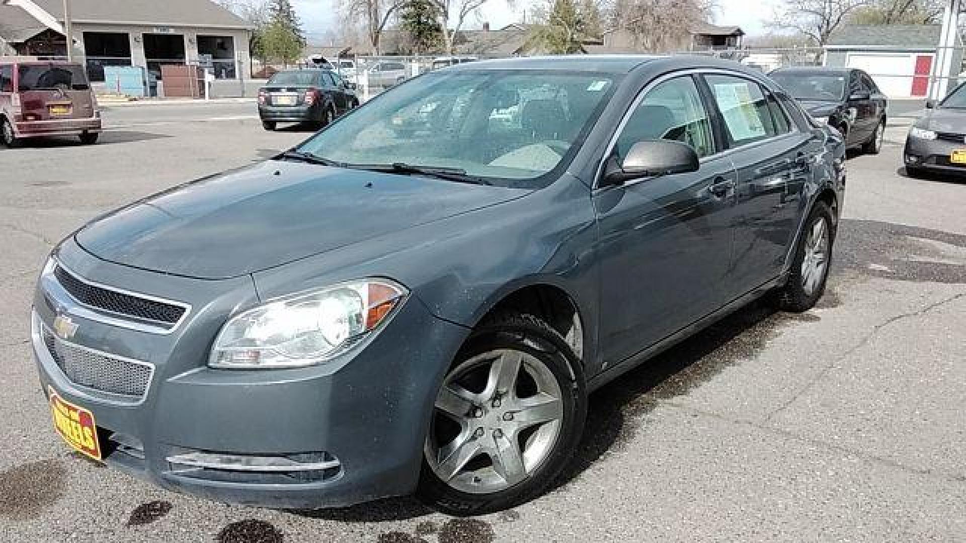 2009 Chevrolet Malibu LS (1G1ZG57B19F) with an 2.4L L4 DOHC 16V engine, 4-Speed Automatic transmission, located at 1821 N Montana Ave., Helena, MT, 59601, (406) 422-1031, 0.000000, 0.000000 - Photo#6