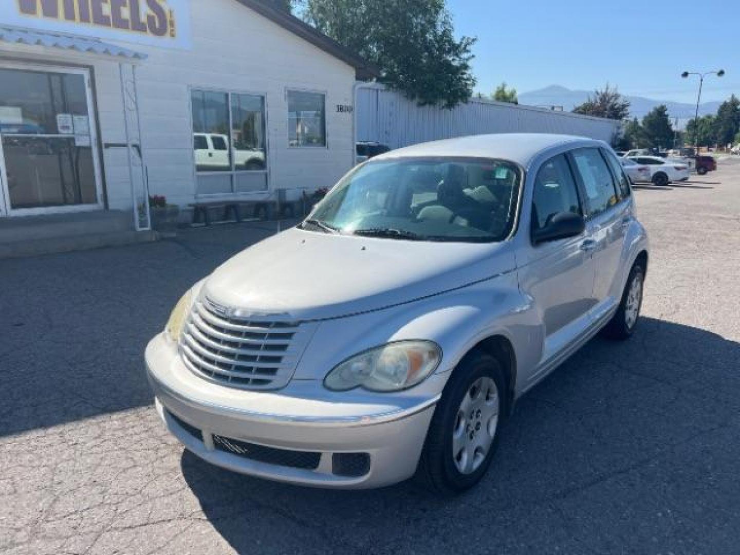 2009 Chrysler PT Cruiser Base (3A8FY48909T) with an 2.4L L4 DOHC 16V engine, located at 1800 West Broadway, Missoula, 59808, (406) 543-1986, 46.881348, -114.023628 - Photo#0