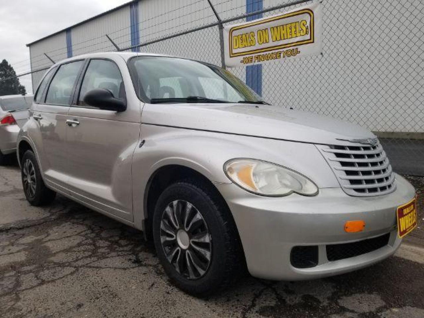 2009 Chrysler PT Cruiser Base (3A8FY48989T) with an 2.4L L4 DOHC 16V engine, located at 1800 West Broadway, Missoula, 59808, (406) 543-1986, 46.881348, -114.023628 - Photo#2