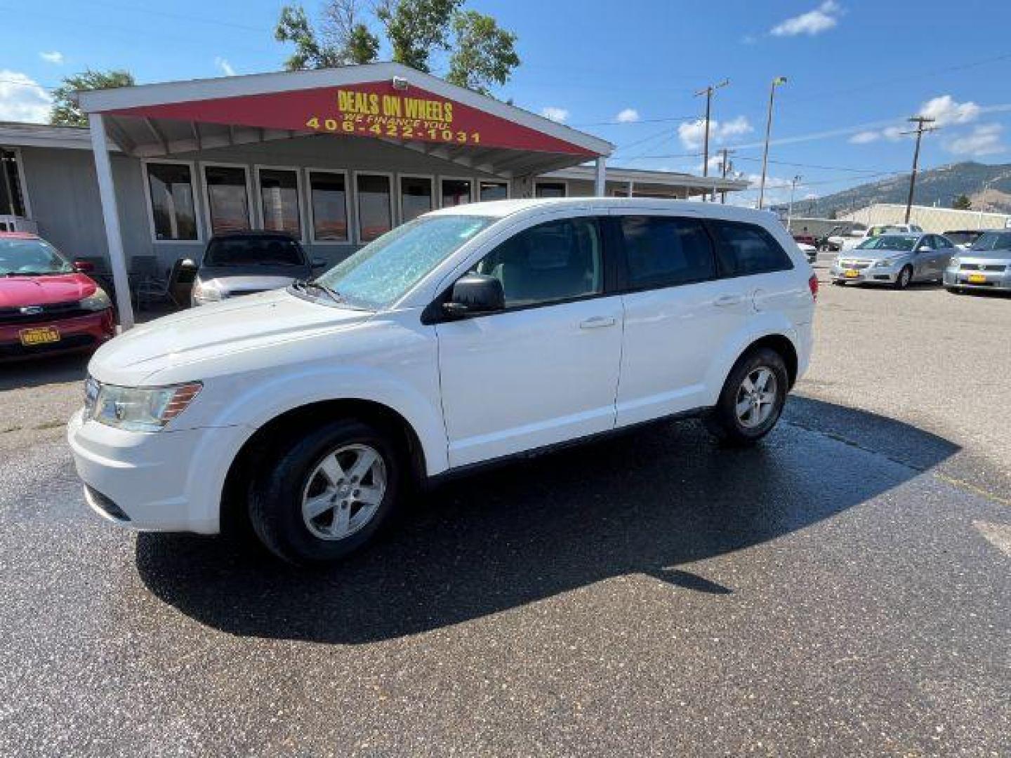 2009 Dodge Journey SE (3D4GG47B19T) with an 2.4L L4 DOHC 16V engine, 4-Speed Automatic transmission, located at 1821 N Montana Ave., Helena, MT, 59601, (406) 422-1031, 0.000000, 0.000000 - Photo#0