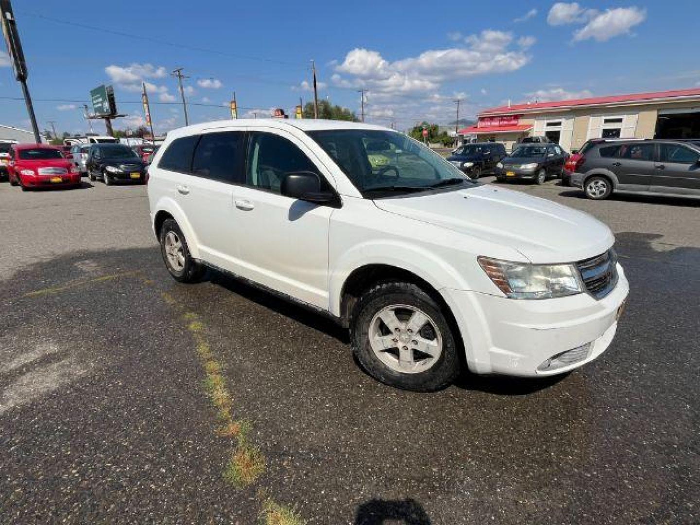 2009 Dodge Journey SE (3D4GG47B19T) with an 2.4L L4 DOHC 16V engine, 4-Speed Automatic transmission, located at 1821 N Montana Ave., Helena, MT, 59601, (406) 422-1031, 0.000000, 0.000000 - Photo#2