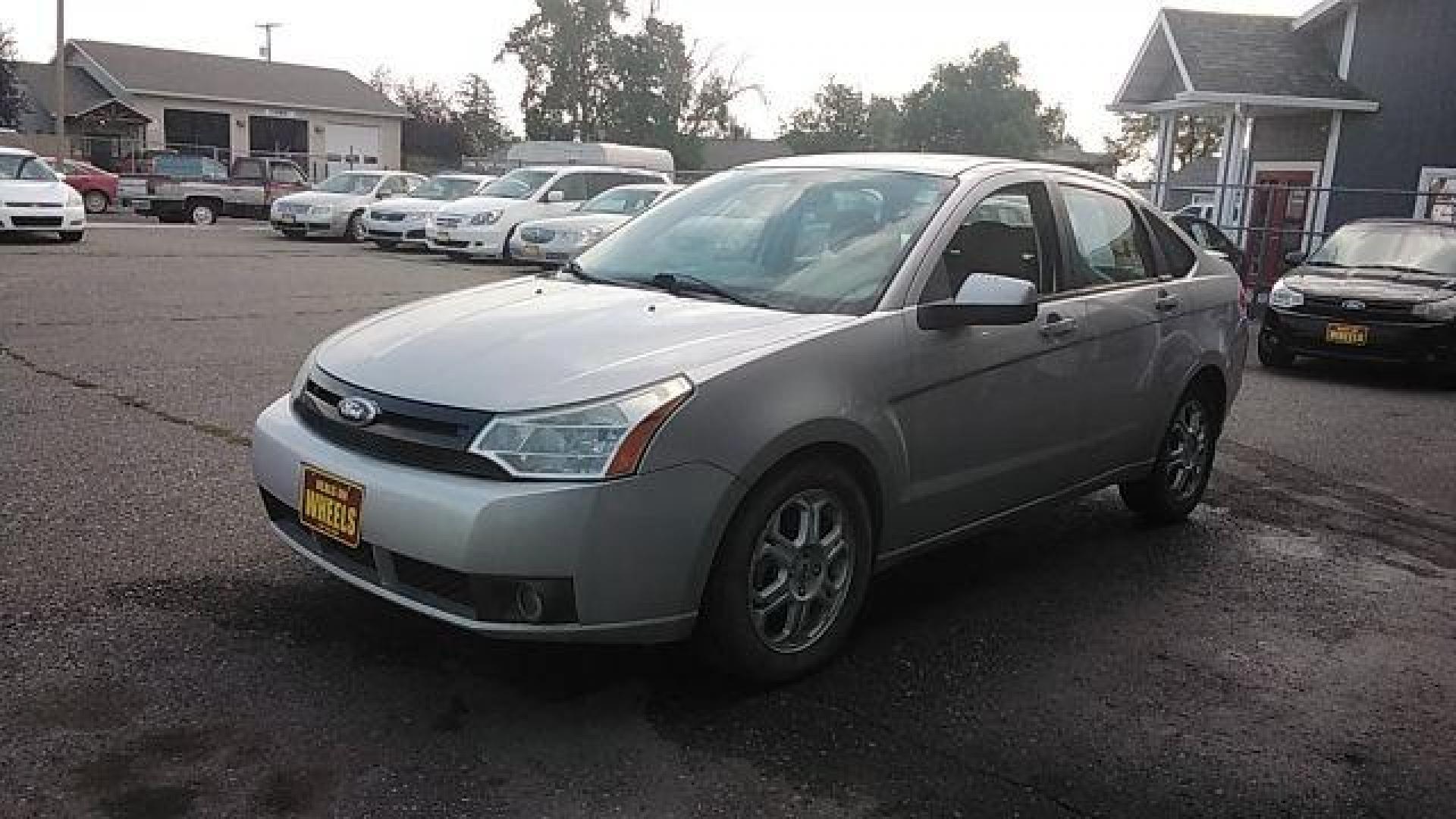 2009 Brilliant Silver Met Ford Focus SES Sedan (1FAHP36N89W) with an 2.0L L4 DOHC 16V engine, located at 1821 N Montana Ave., Helena, MT, 59601, (406) 422-1031, 0.000000, 0.000000 - Photo#0