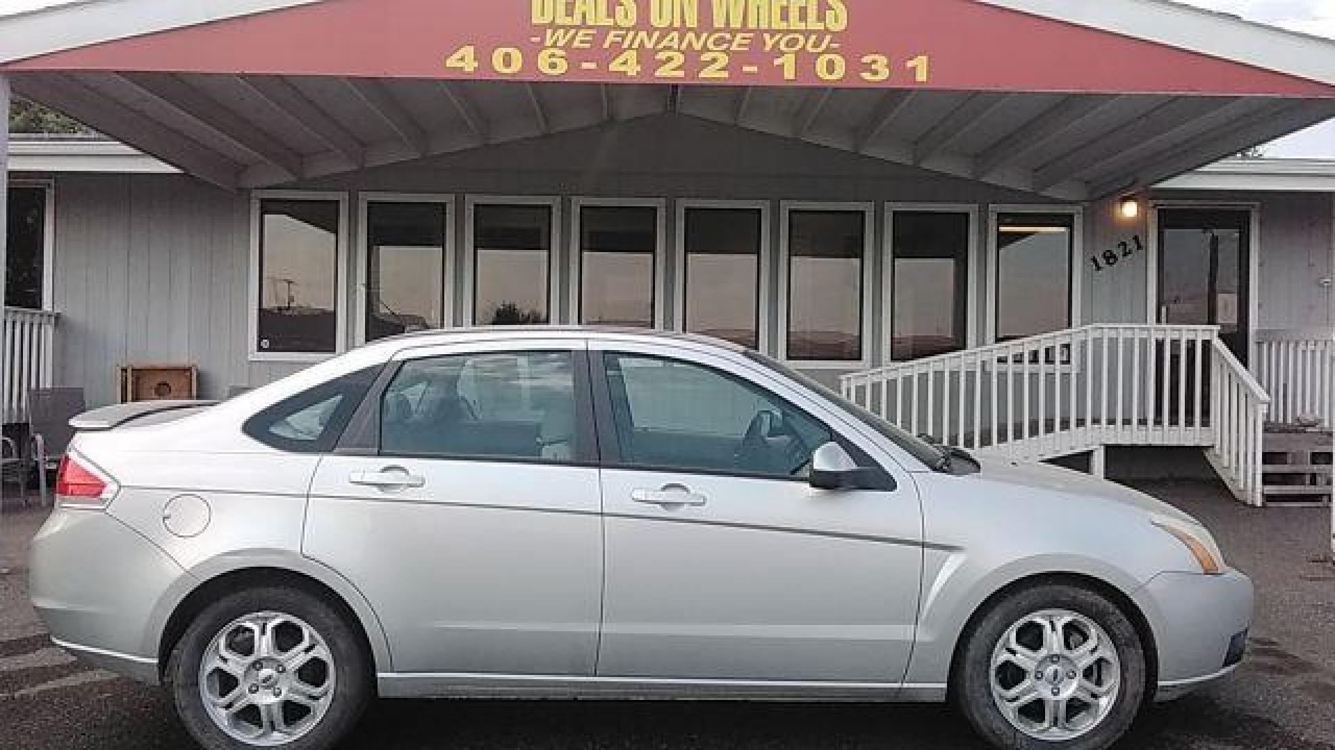 2009 Brilliant Silver Met Ford Focus SES Sedan (1FAHP36N89W) with an 2.0L L4 DOHC 16V engine, located at 1821 N Montana Ave., Helena, MT, 59601, (406) 422-1031, 0.000000, 0.000000 - Photo#3