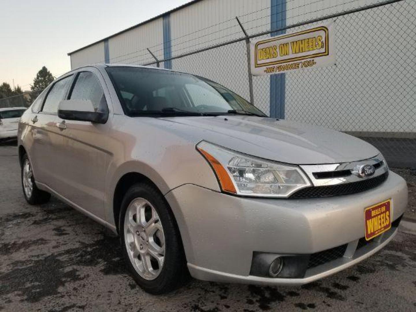 2009 Ford Focus SES Sedan (1FAHP36N99W) with an 2.0L L4 DOHC 16V engine, located at 4047 Montana Ave., Billings, MT, 59101, 45.770847, -108.529800 - Photo#2