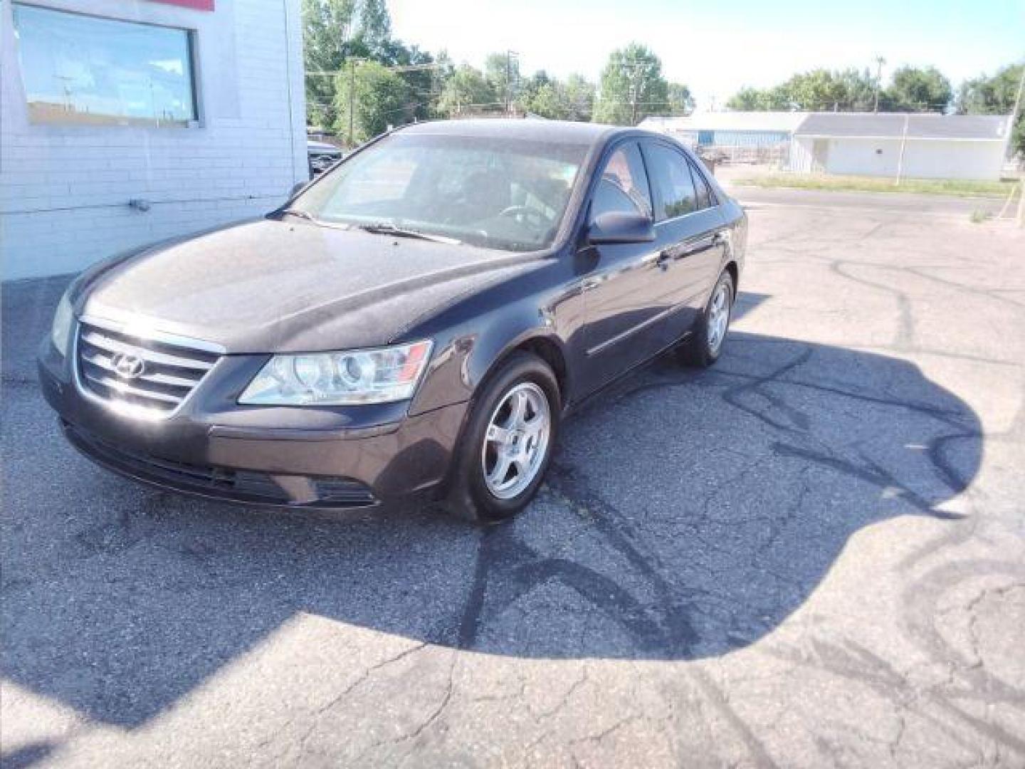 2009 Hyundai Sonata GLS (5NPET46C59H) with an 2.4L L4 DOHC 16V engine, located at 4047 Montana Ave., Billings, MT, 59101, 45.770847, -108.529800 - Photo#0