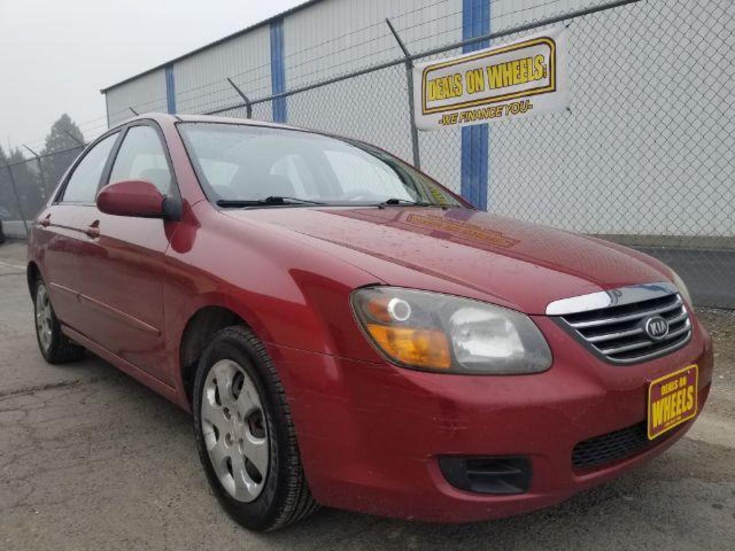 2009 Kia Spectra EX (KNAFE222195) with an 2.0L L4 DOHC 16V engine, located at 601 E. Idaho St., Kalispell, MT, 59901, 0.000000, 0.000000 - Photo#2